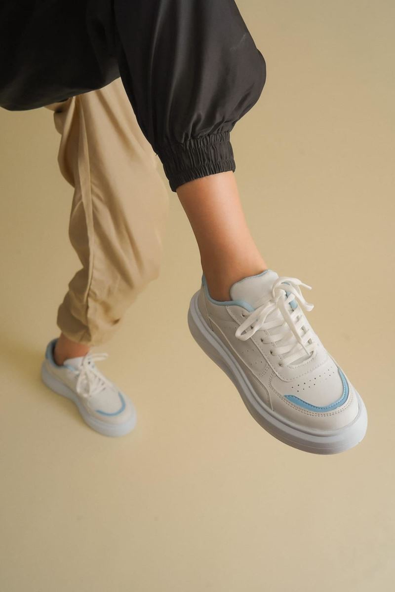 Pilla Beyaz Mavi Ayakkabı resmi