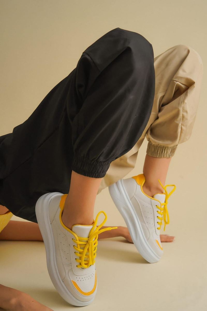 صورة Pilla Beyaz Sarı Ayakkabı